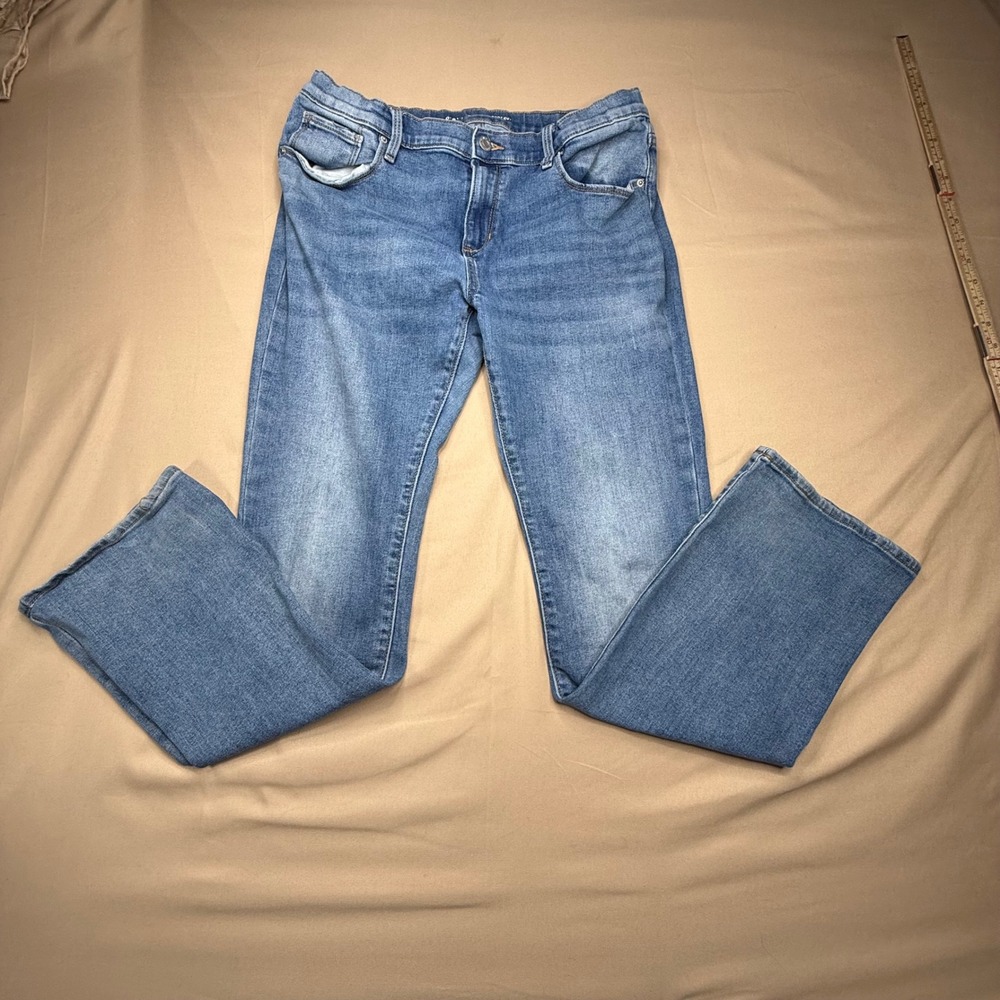 Old Navy Womens 18 Built-In Tough Bootcut Jeans Medium Wash Denim Mid Rise